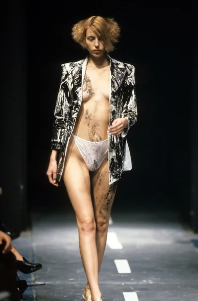 Look 12